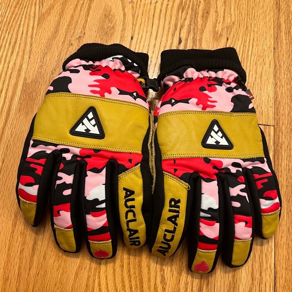Auclair Luv U Girl ski Gloves pink Camo
